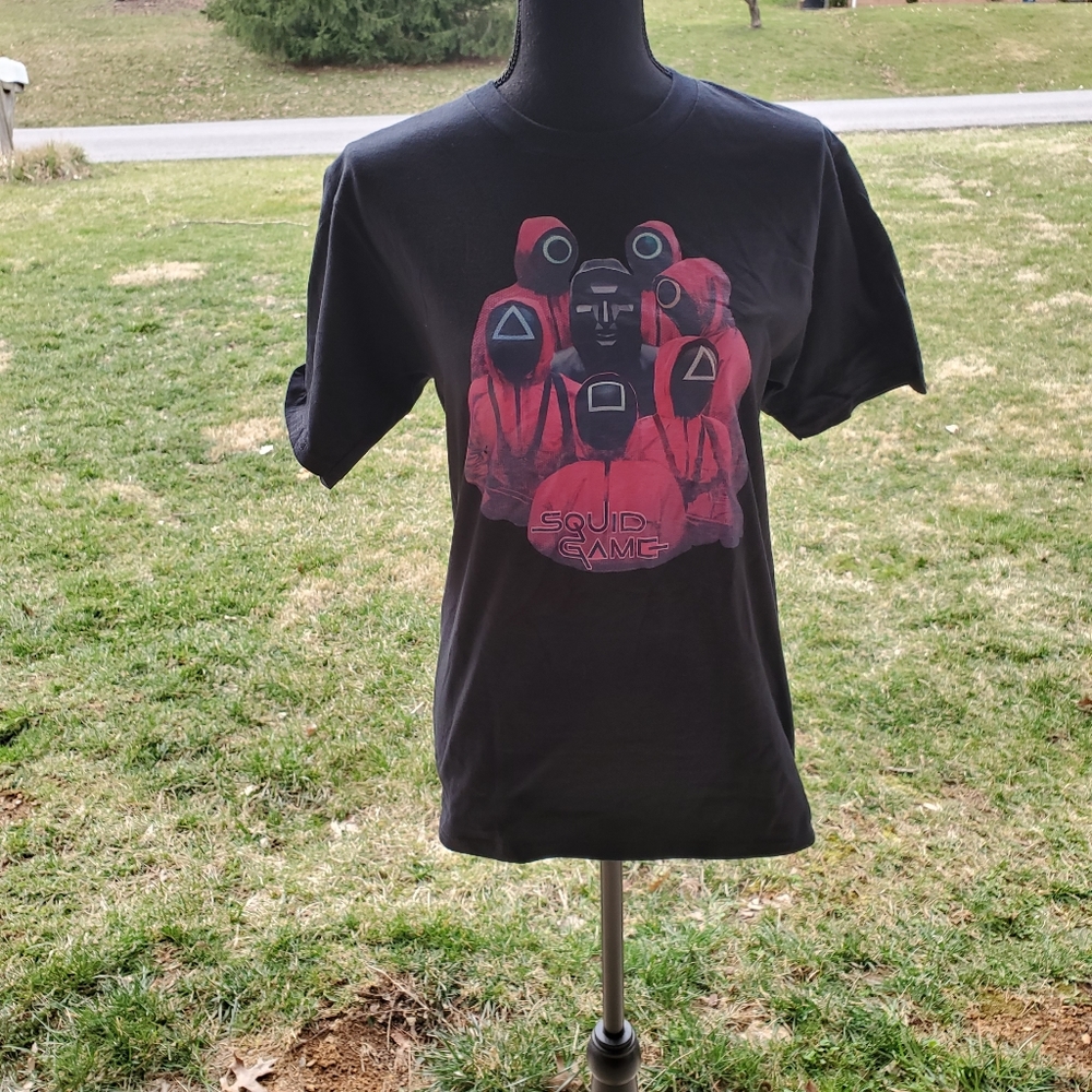 NWT Men's Squid Games t-shirt